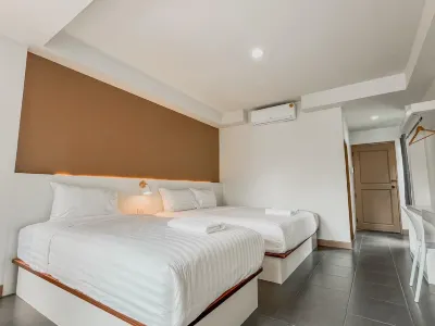 Baan Nai Vieng Hostel Hotels in Suak