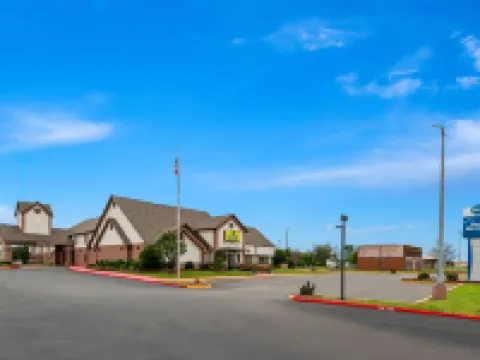 Best Western Okmulgee Hotels in Okmulgee
