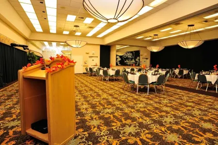 Shilo Inn Suites Klamath Falls Отели в г. Кламат Каунти