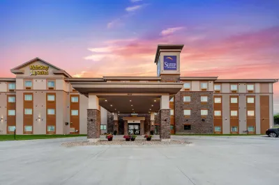 Sleep Inn & Suites Lincoln University Area Hotel di 