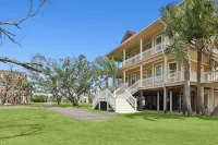 Elsa's Place Bed and Breakfast Hotels in Lafitte