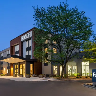 Fairfield Inn & Suites Madison South Hotels near Camp Randall Stadium