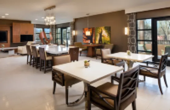 雷丁日晷橋喜來登飯店