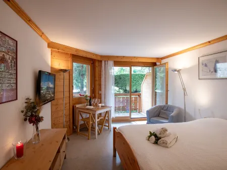 Résidence Bristol 12b Отели рядом с достопримечательностью «Aigle Castle»