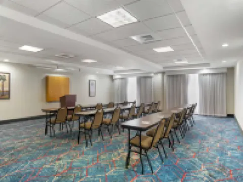 Best Western Plus Daphne Inn Suites Hoteles en Condado de Baldwin