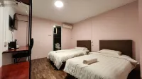Misto Hotel Hotels in West Coast Division