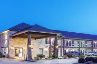 Super 8 by Wyndham Center Hotels in Center