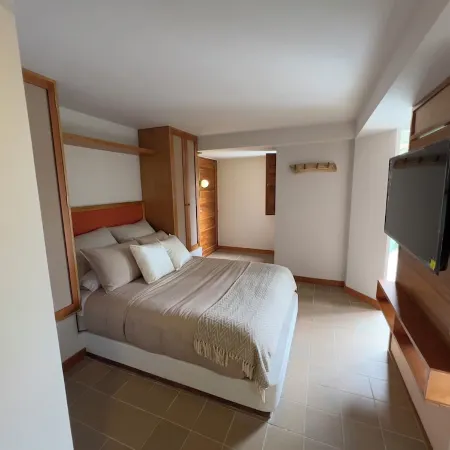 Son de La Loma Apartments