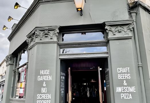 더 크라운 룸스