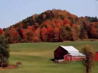 Colonnade Inn Hotels in Lyndonville