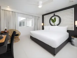 S Hotel Montego Bay - Luxury Boutique All-Inclusive Hotel