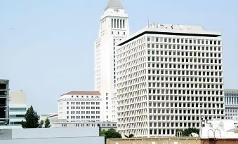4. 리틀 도쿄 호텔..