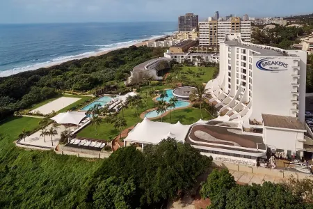 First Group Breakers Resort - Official