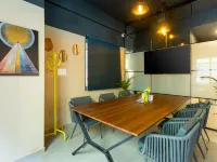The Hosteller Bangalore, Indiranagar Hotels near RMZ Infinity