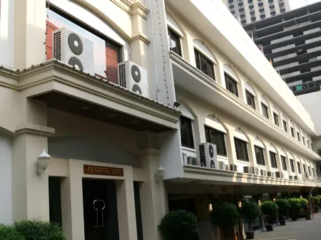 PJ Watergate Hotel