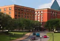 Courtyard Dallas-Fort Worth/Bedford Hotel di Bedford