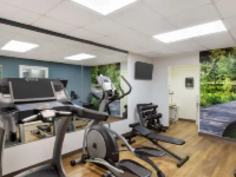 แคลเรียน พอยต์ เดอรัม รีเสิร์ช ไทรแองเกิล พาร์ค โรงแรมในTriangle