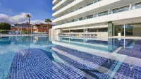 Globales Torrenova - piscina