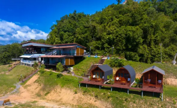 โซวิว ภูเก็ต รีสอร์ต โรงแรมใกล้แหลมตุ๊กแก