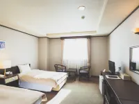 Karuizawa Ellegance Hotels near Basho Monument