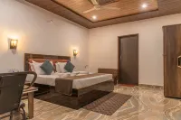 Vanasathli I Near Mall Road Kasauli I Open Garden & Rooftop - balcony