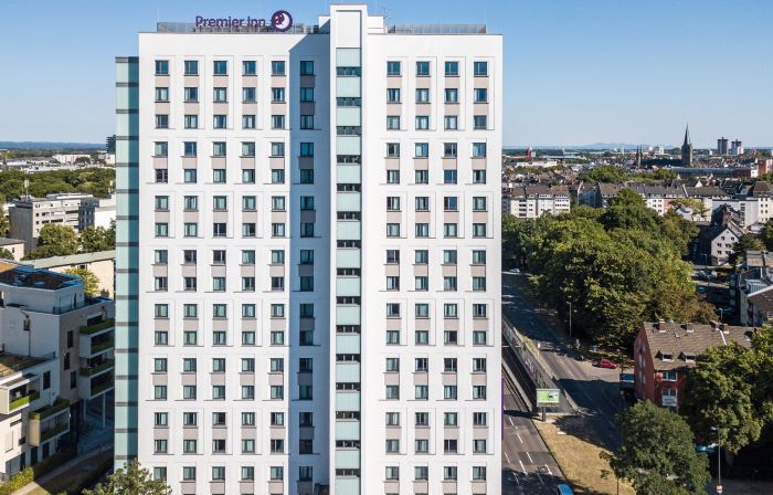 Premier Inn Koln City Sud