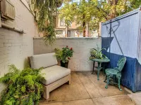 Charming Carriage House in Capital Hill