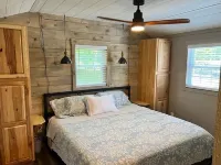 Cabin w/ Views of the Foothills of the Mountains on Lake; Near Waterfalls. Hotels in Smith County