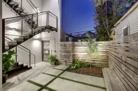 Close-to-it-All / Free Pkng / 2 blocks to French Quarter & Frenchmen Hotels in 