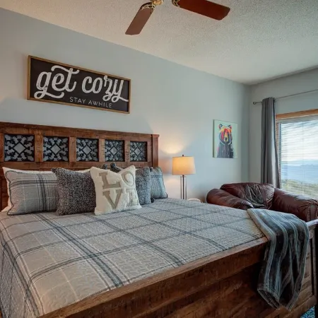 WOW Views Private Balcony+1 mile to Ski Beech - Walk to Overlook Barn