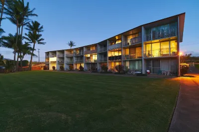 Maui Modern North Shore Beach Condo - Walk to Mamas Fish House! AC, Fast WiFi 帕伊亞附近的飯店
