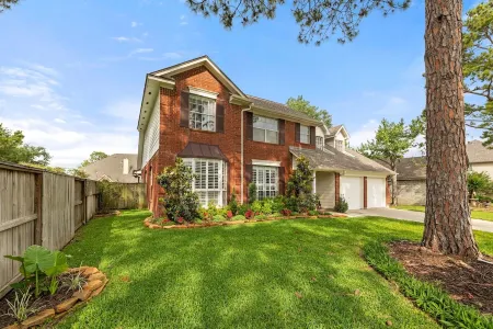 Amazing Bay Escape w/ Pool - Sleeps 10, Near NASA Отели рядом с достопримечательностью «Космический центр в Хьюстоне»