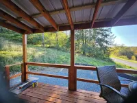 Sleeps 10 home in Thomas. Walk to Purple Fiddle. Close to Davis and Canaan