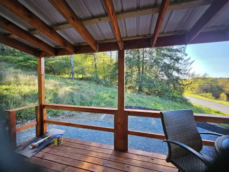 Sleeps 10 home in Thomas. Walk to Purple Fiddle. Close to Davis and Canaan Отели рядом с достопримечательностью «Парк штата Блэкуотер Фолс»