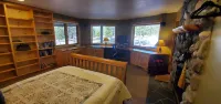 Your Own Sunriver Lodge on the Edge of the Forest - A/C -10 SHARC Passes!!