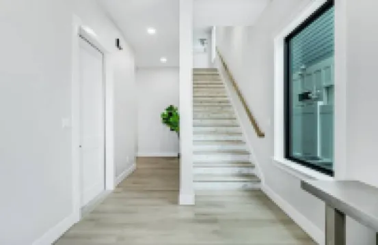 New 3800sf custom home with unobstructed ocean views and private pool