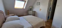 Superb sea view for this apartment in the center of Concarneau with parking. - balcony