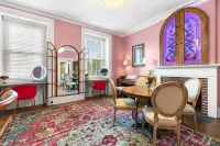 Stay in Historic Bucks County FarmhouseSleeps 18 -13 beds, 5 baths, 2 kitchens