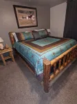 Only 10mins to GlacierNatlPark 25 miles to Whitefish MTN.  Sleeps 20+ people Hotels near Mountain Meadow RV Park