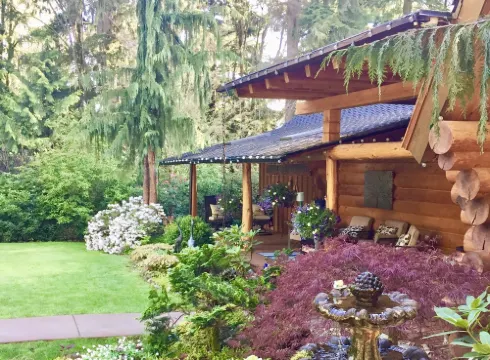 Romantic LOG CABIN on Stilly River w/ Hot tub! Setup for 2 people only