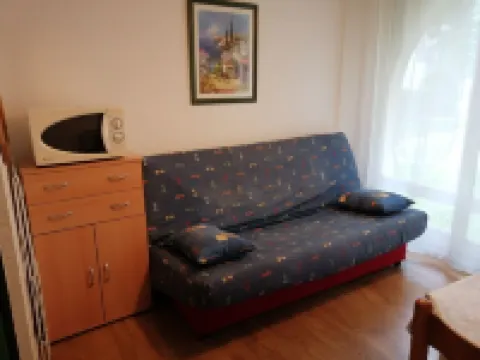 Studio RDC for curists or holidaymakers with parking and wifi in Lamalou les Bains Hotels in Lamalou-les-Bains