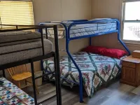 Sportsman's Country Lodge: The Fish House Hotels in Webster