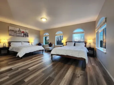 Comfort and Luxury Tropical Villa with EV Charger. Các khách sạn gần Link Light Rail - Tukwila Station