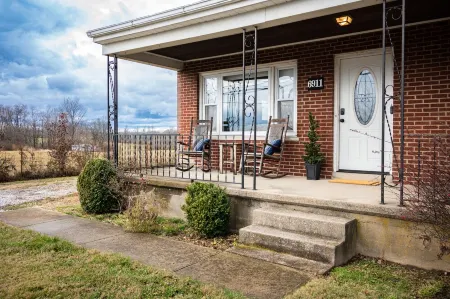 'Small Town Getaway'