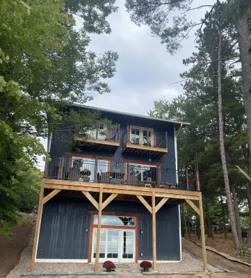 Spacious Lakefront Cabin Sleeps up to 14.