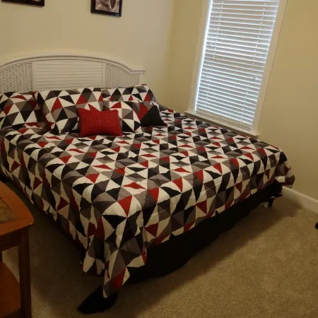 Cozy Comfortable Condo 2/2 No Chores
