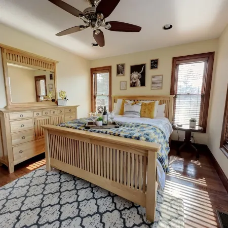 Family Friendly cabin with Mountain views