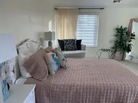 Longboat Key Luxury Condo - walking to St. Armand's Circle!