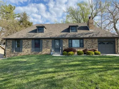 Four Bedroom Bellevue Beauty