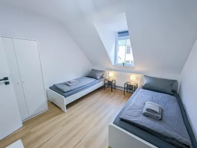 ALFA Stuttgart 3 rooms 6 beds apartment near Wasen 巴特康斯達特住宿飯店